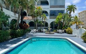 Tropi Rock Resort Fort Lauderdale